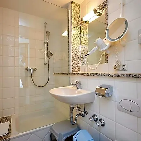 Hotel Gasthof-hotel Zur Post Samerberg