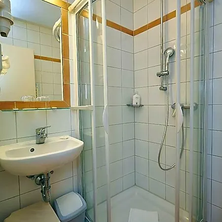 Gasthof-hotel Zur Post Samerberg